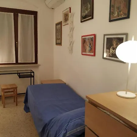 Veronauptoyou Apartment
