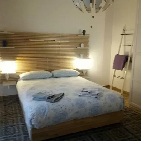 Veronauptoyou Apartment