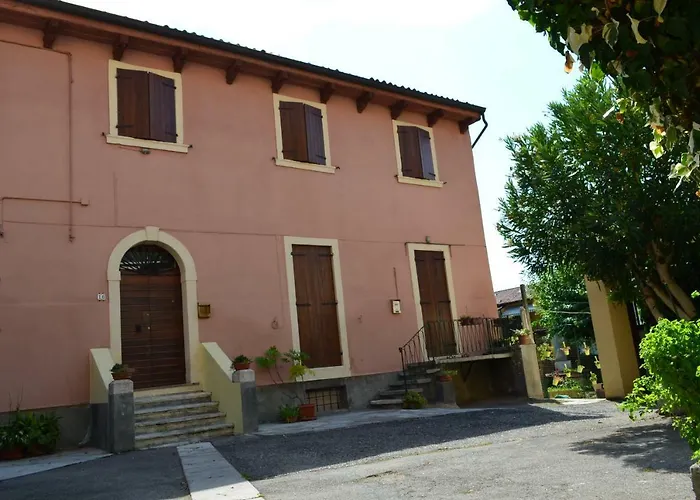 Veronauptoyou Apartment