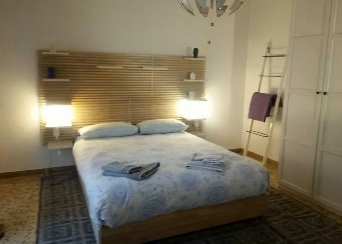 Veronauptoyou Apartment