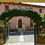 Veronauptoyou * Verona